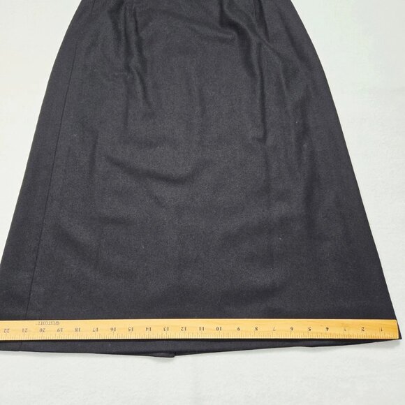 Pendleton Skirt Womens Black Vintage Size 10 Lined Back Slit Wool Button - Picture 14 of 16